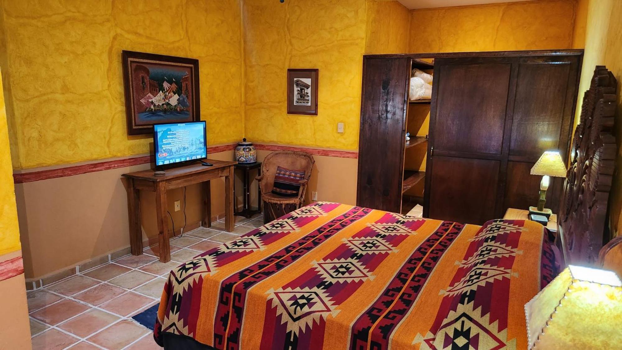 Casa Colonial Cozumel, Mango *