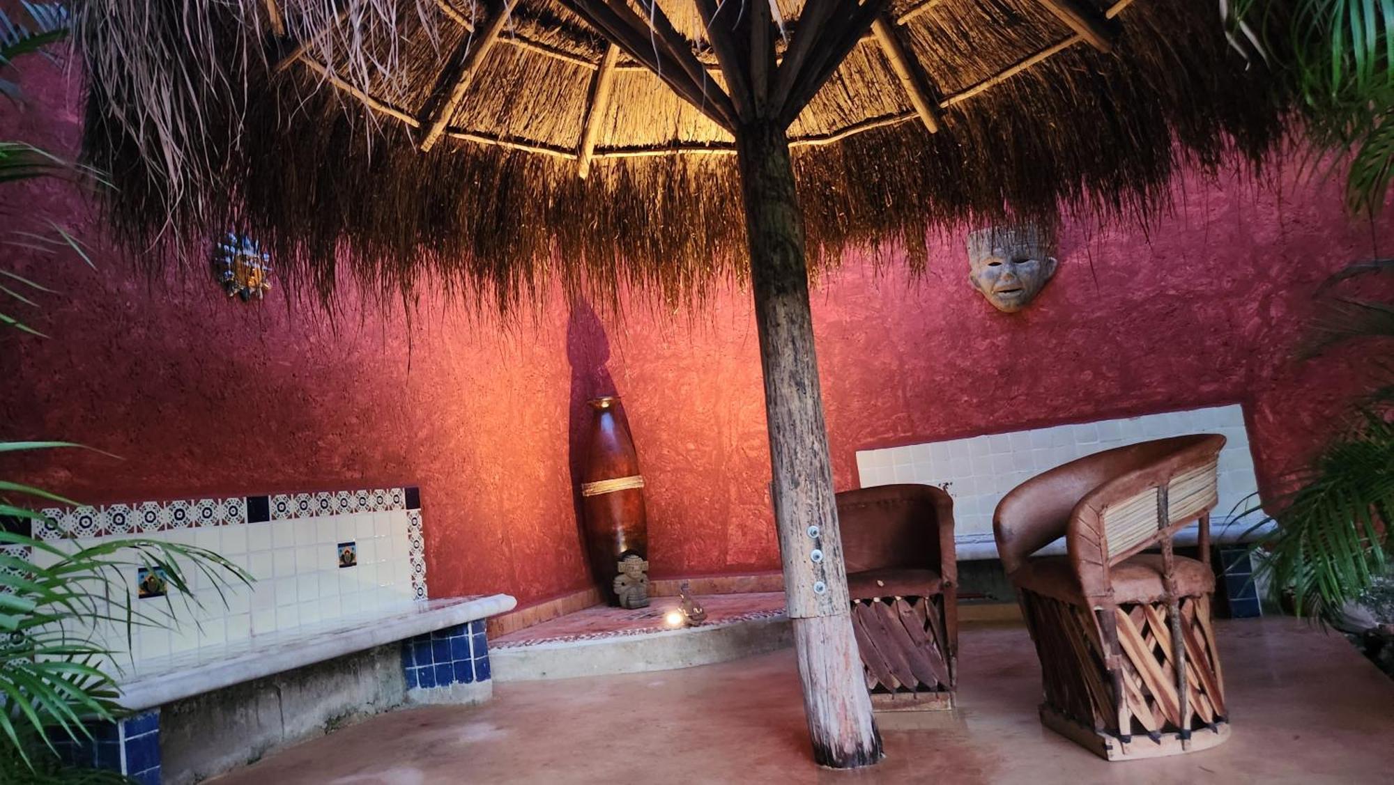 Casa Colonial Cozumel, Mango