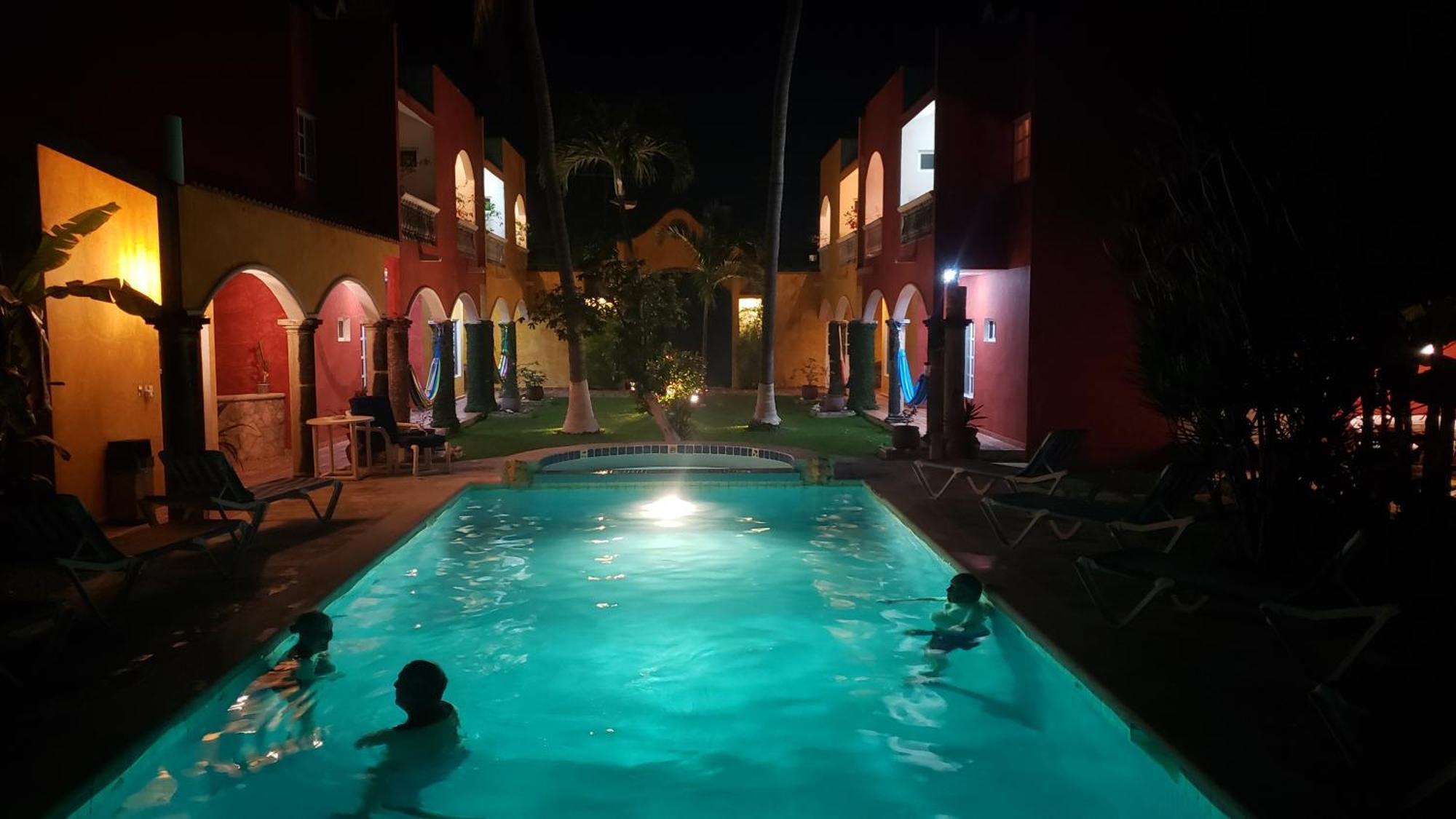 Casa Colonial Cozumel, Mango